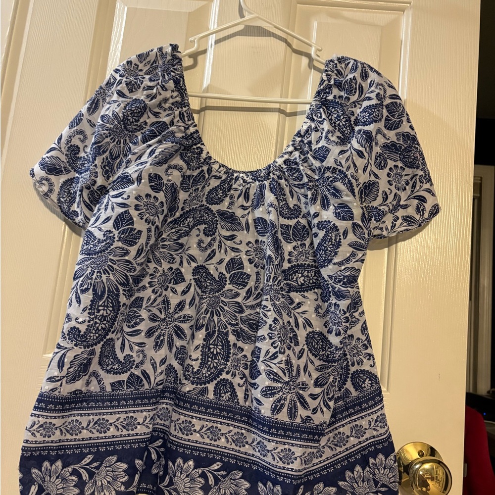 LOFT Blue and White Floral Blouse